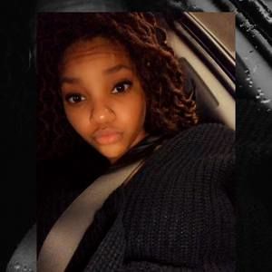 Meet your Posher, Kay